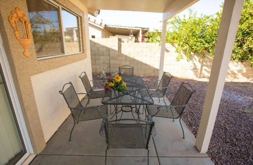 South Mountain House | Charming 4 Bedroom, 2 Bathroom house in Phoenix