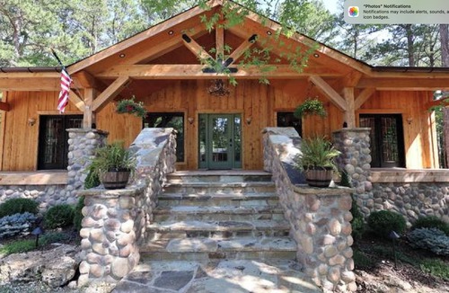 Imperial Cabin | Charming 4-bedroom cabin with fitness room and AC in Imperial