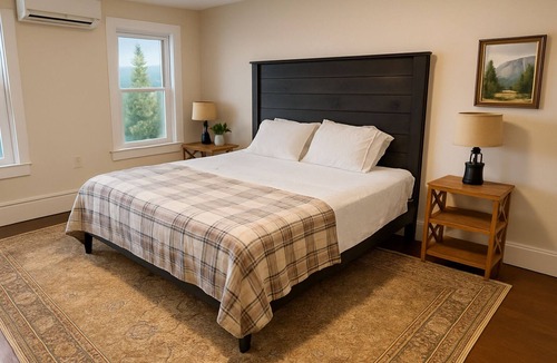 Bethlehem House | Charming 4-bedroom farmhouse in heart of the White Mountains