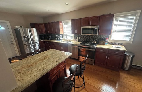 Scranton House | Charming 4-bedroom house in lovely Scranton perfect for families