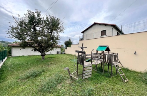 Orbeil House | Charming 4-bedroom house