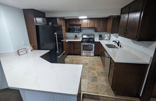 Lake Ripley House | Charming 4-bedroom Lake house on Lake Ripley in Cambridge