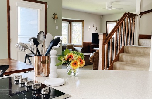 Tolovana Park House | Charming 4 Bedroom Home One Block to Ocean