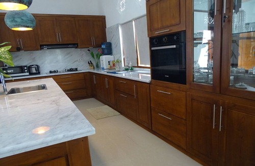 Lovina Villa | Charming 4-bedroom villa with Pool, WiFi and AC in enchanting Lovina, North Bali
