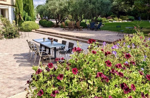 Saint-Michel-de-Llotes Apartment | CHARMING 4 STAR STUDIO IN MAS WITH SWIMMING POOL ON 8000M ² OF GARDEN 30 MINS FROM THE BEACHES