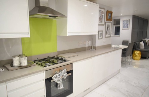 High Wycombe House | Charming 5 Bedroom Home in High Wycombe Perfect for Families