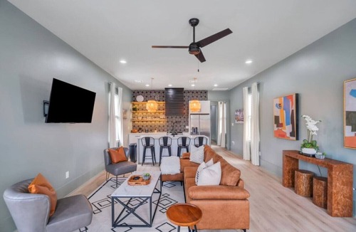 Tulane - Gravier House | Charming 5BR Retreat near City Park in New Orleans