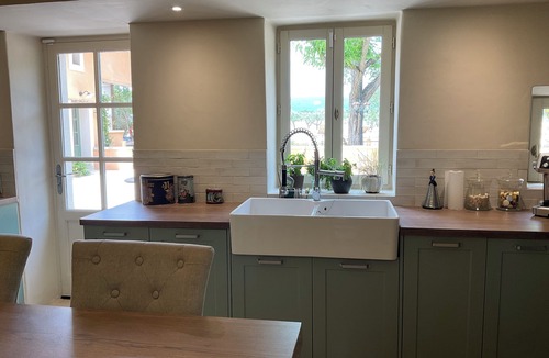 Roussillon House | Charming 650m2 air-conditioned bastide 3 minutes from Roussillon.