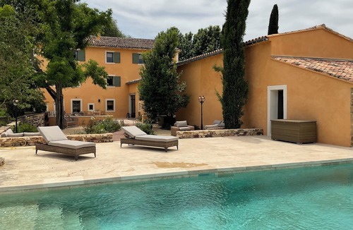 Roussillon House | Charming 650m2 air-conditioned bastide 3 minutes from Roussillon.