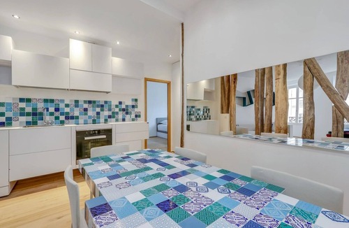 14th Arrondissement Apartment | Charming 75m² Luxury Apartment Steps from Jardin Du Luxembourg