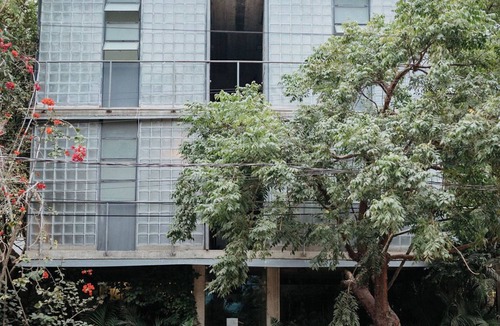 San Francisco Hotel | Charming 8-bedroom hotel with AC, AORA is the place of unforgettable experience.