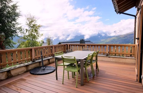 Vallandry Ski Chalet | Charming 8-person chalet in Vallandry with breathtaking views of the Beaufortain massif
