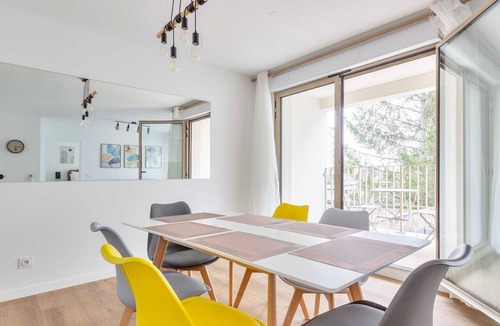 Le Tremblay Apartment | Charming Apt with Balcony- 6P- Proche Disney/Paris
