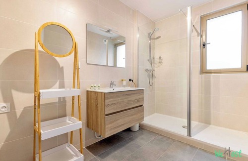 Le Tremblay Apartment | Charming Apt with Balcony- 6P- Proche Disney/Paris