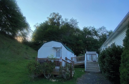 Newland Apartment | Charming accessory unit/studio/tiny home located on family Christmas Tree Farm