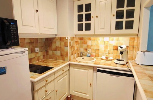 Valescure Apartment | Charming accommodation with pleasant terrace