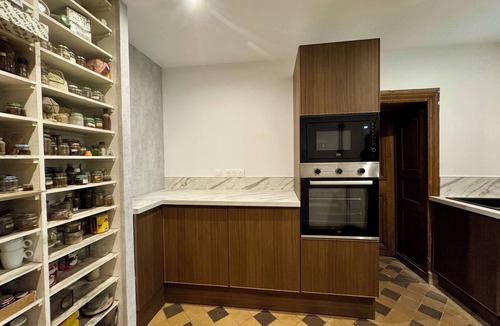 Mirecourt Apartment | Charming accommodation in a former violin maker's workshop