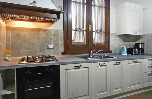 Lamporecchio Apartment | Charming Agritourism in Tuscany