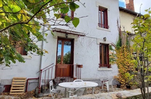 Chamalieres Apartment | Charming, Air-Conditioned and Cozy Studio—Perfect for Exploring Auvergne