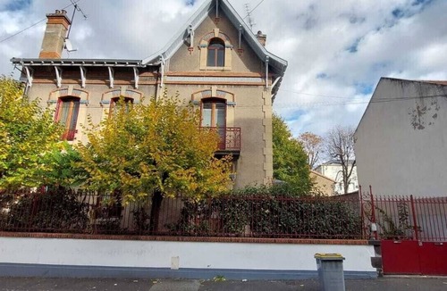 Chamalieres Apartment | Charming, Air-Conditioned and Cozy Studio—Perfect for Exploring Auvergne