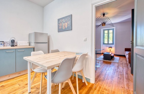Eymet Apartment | Charming Air-Conditioned Apartment in Eymet, Ideal for 4 People, Comfort and Serenity Guaranteed
