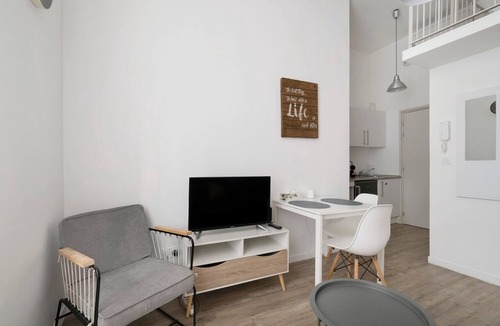 California - Pezou Apartment | Charming Air-Conditioned Studio in Cannes