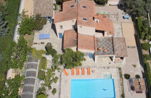 Saint-Paul-de-Vence Villa | Charming air-conditioned Provençal villa with heated pool and hot-tub