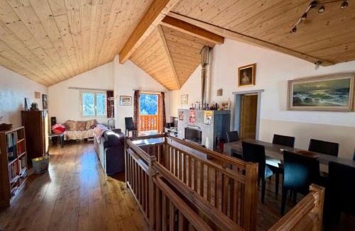 Forville Ski Chalet | Charming and bright cottage in Briançon