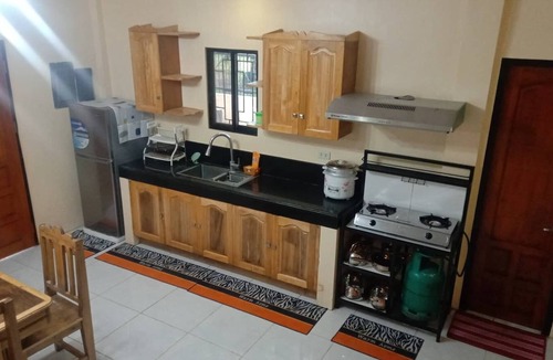 Mati House | Charming and Relaxing 7-Bed House in Mati City,