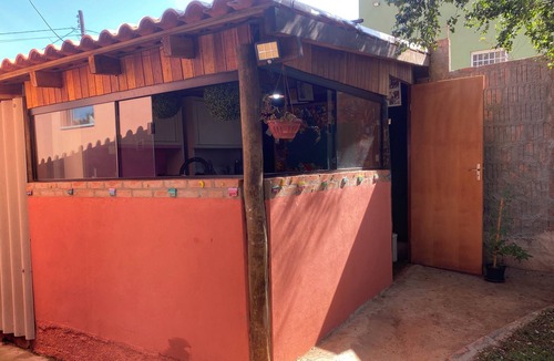 Brotas Cottage | Charming and rustic house with a heated pool and hot tub!