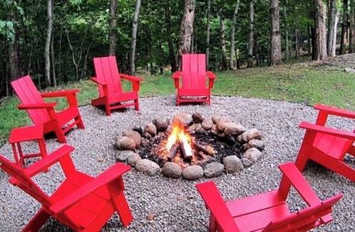 Old Forge Cabin | Charming and secluded 2-bedroom cabin with AC in Old Forge