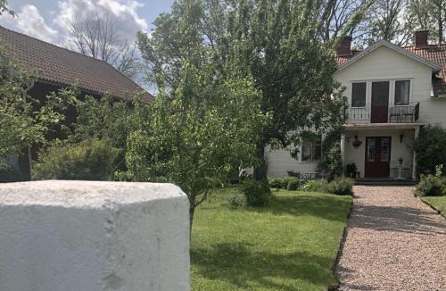Lidkoping House | Charming and spacious villa near Lidköping