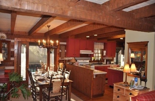 Highlands Cabin | Charming and Unique Log Cabin with Beautiful Garden Setting