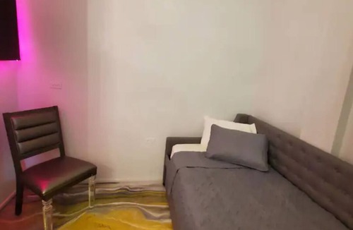Guaniquilla Hotel | Charming and unique private room - 108