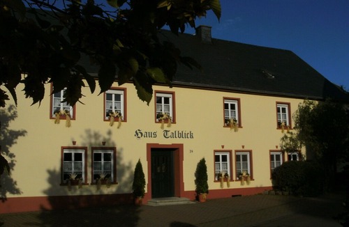 Morscheid-Riedenburg Apartment | Charming Apartment in Morbach Germany with Terrace