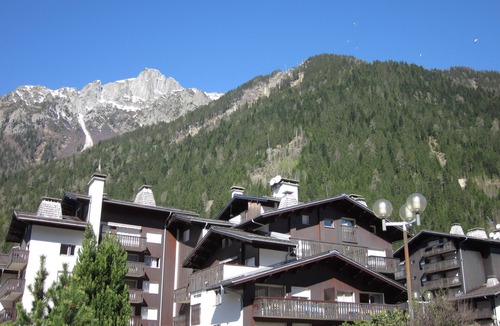 Chamonix City Centre Apartment | Charming apartment 8 people, next to the Savoy/Brévent ski slopes, Chamonix