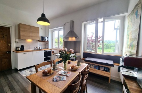 Saint-Genest-Lerpt Cottage | Charming apartment with bright terrace in St-Etienne