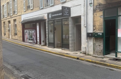 Montignac House | Charming apartment in the historic center of Montignac-6 people -3 bedrooms