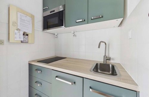 Marseillan Plage Apartment | Charming Apartment with Terrace, Steps from the Beach, Sleeps 6