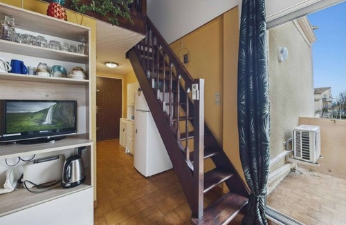 Marseillan Plage Apartment | Charming Apartment with Terrace, Steps from the Beach, Sleeps 6
