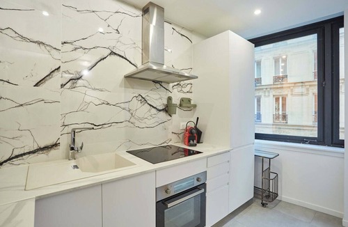 Batignolles Apartment | Charming Apartement center of Paris Montmartre
