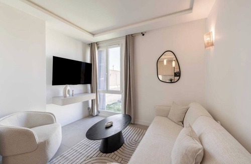 Saint-Tropez City Centre Apartment | Charming apartment - 2BDR/6P - Saint Tropez/Port