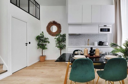 Quartier de Rochechouart Apartment | Charming apartment - 2BR/4P - Rochechouart