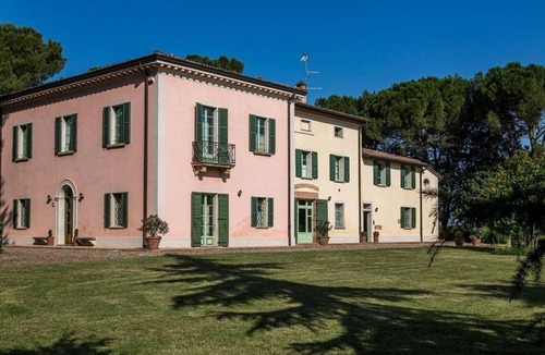 Dozza Apartment | Charming apartment "Antonio" in historical Villa Calanco on the hills of Dozza
