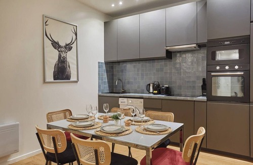 Saint-Vincent-de-Paul Apartment | Charming apartment - Center of Paris