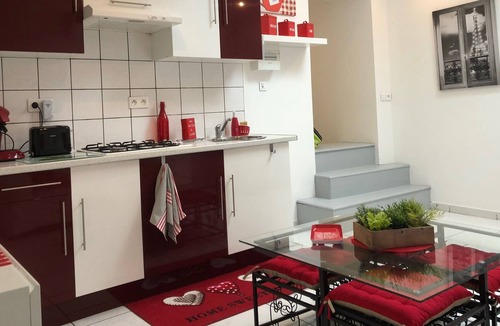 Troyes Apartment | CHARMING APARTMENT CLOSE TO ALL SHOPS