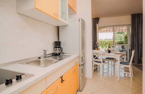 Cizici Apartment | Charming apartment for 2-4 people in Cizici in Soline Bay - contact the owner