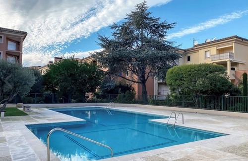 Cote d'Azur- French Riviera Apartment | Charming apartment with swimming pool and terraces, a stone's throw from Place des Lices