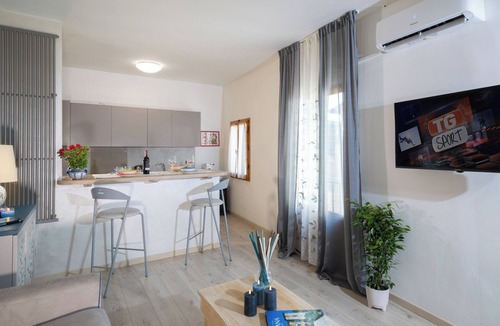 Duomo Apartment | Charming Apartment in the shadow of Giotto's bell tower