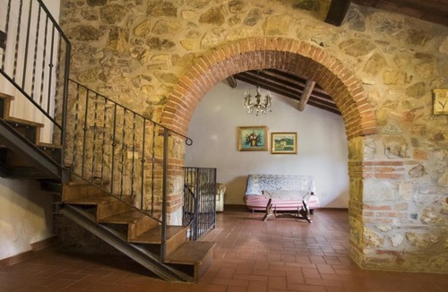Massa Marittima Apartment | Charming Apartment in Massa Marittima with shared pool.